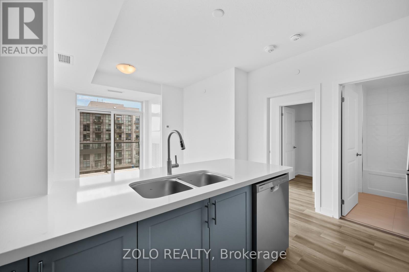 1011 - 470 Dundas Street E Property Photo 15