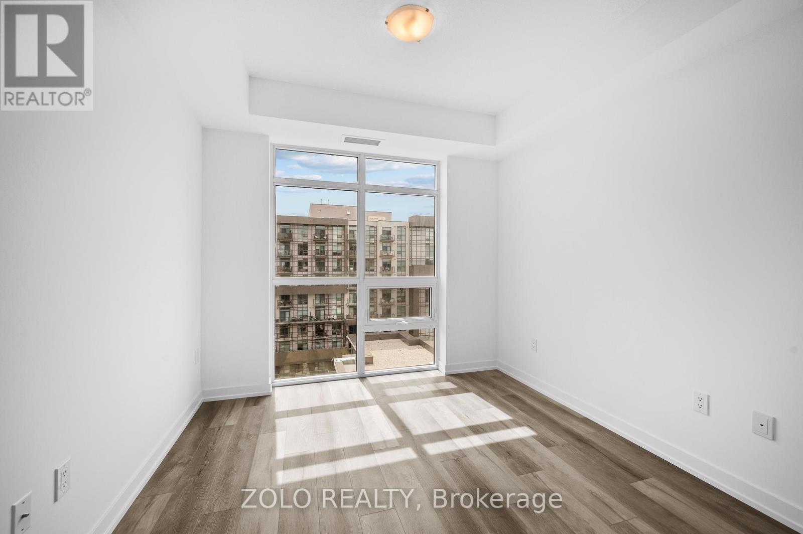 1011 - 470 Dundas Street E Property Photo 17