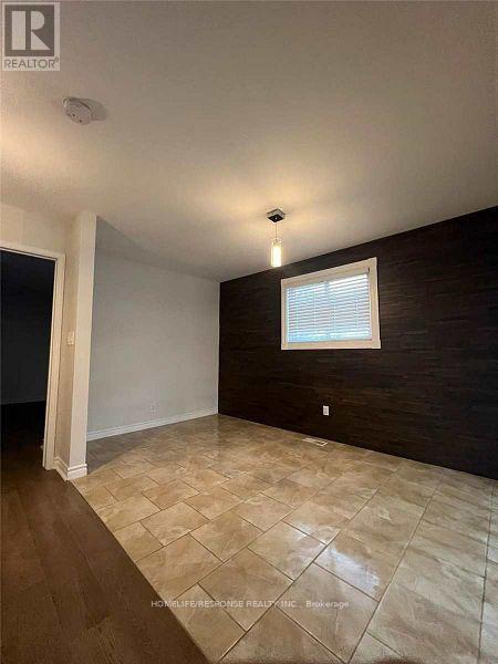 Upper - 7 Belleau Street Property Photo 14