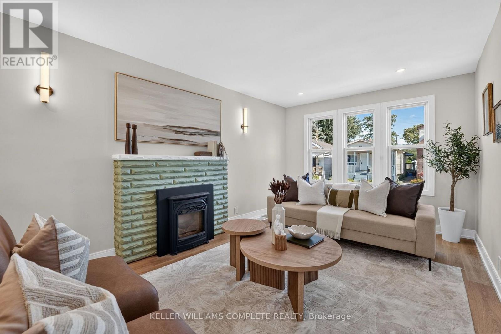 215 Paling Avenue Property Photo 10