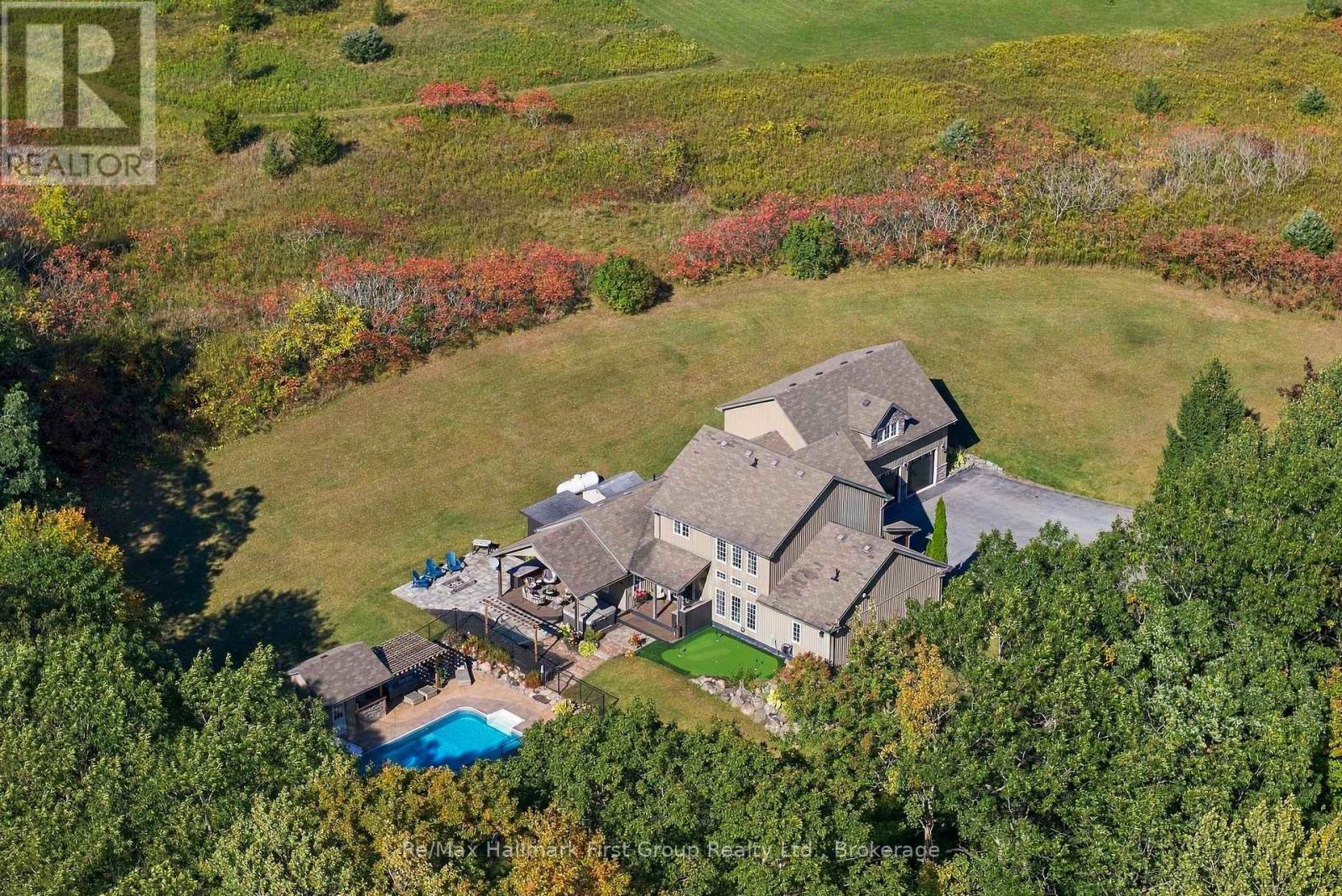 402 Fiddick Road Property Photo 1