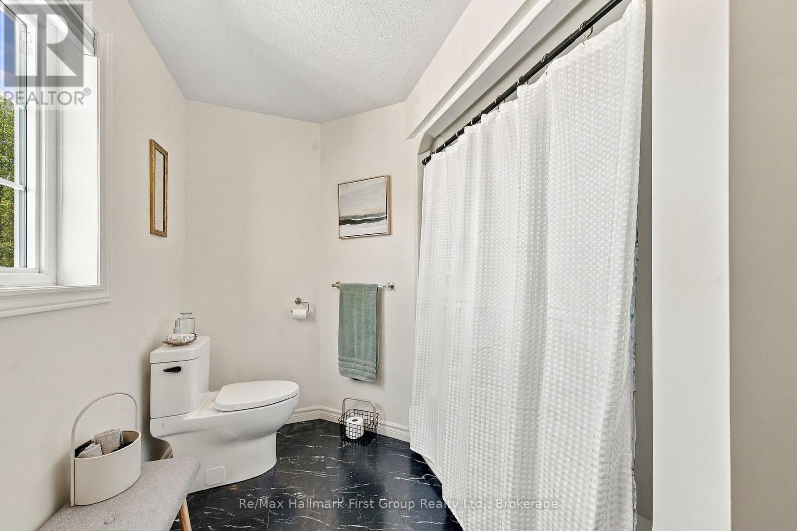 402 Fiddick Road Property Photo 32