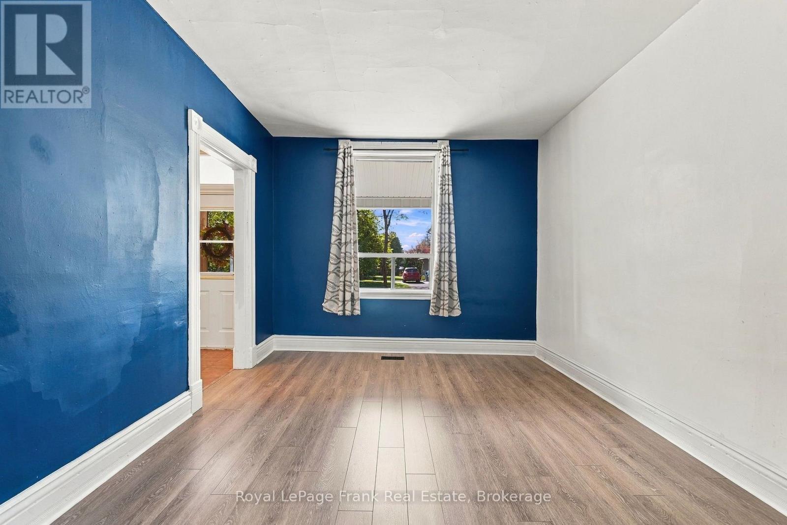 492 Hopkins Avenue Property Photo 13
