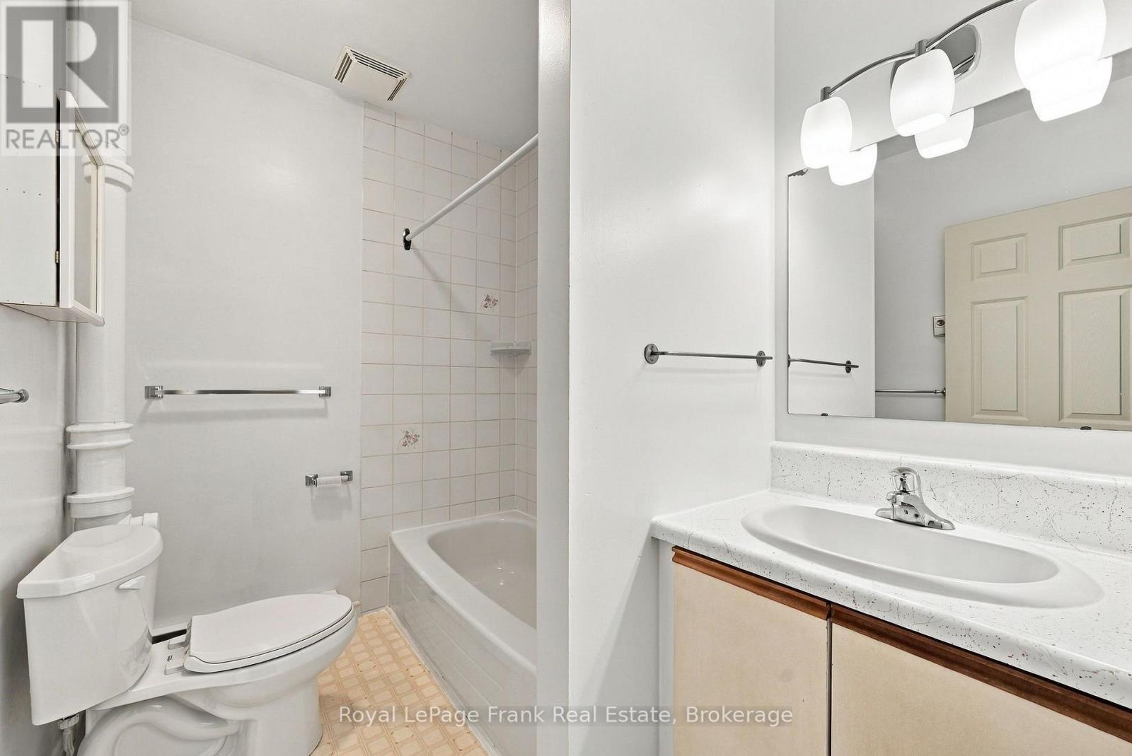 492 Hopkins Avenue Property Photo 38