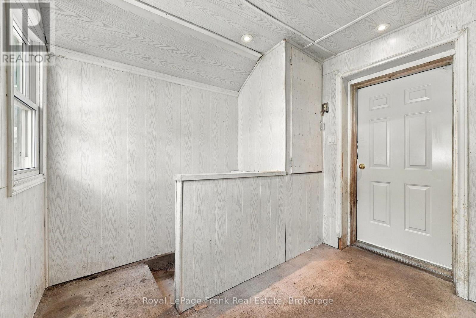 492 Hopkins Avenue Property Photo 40