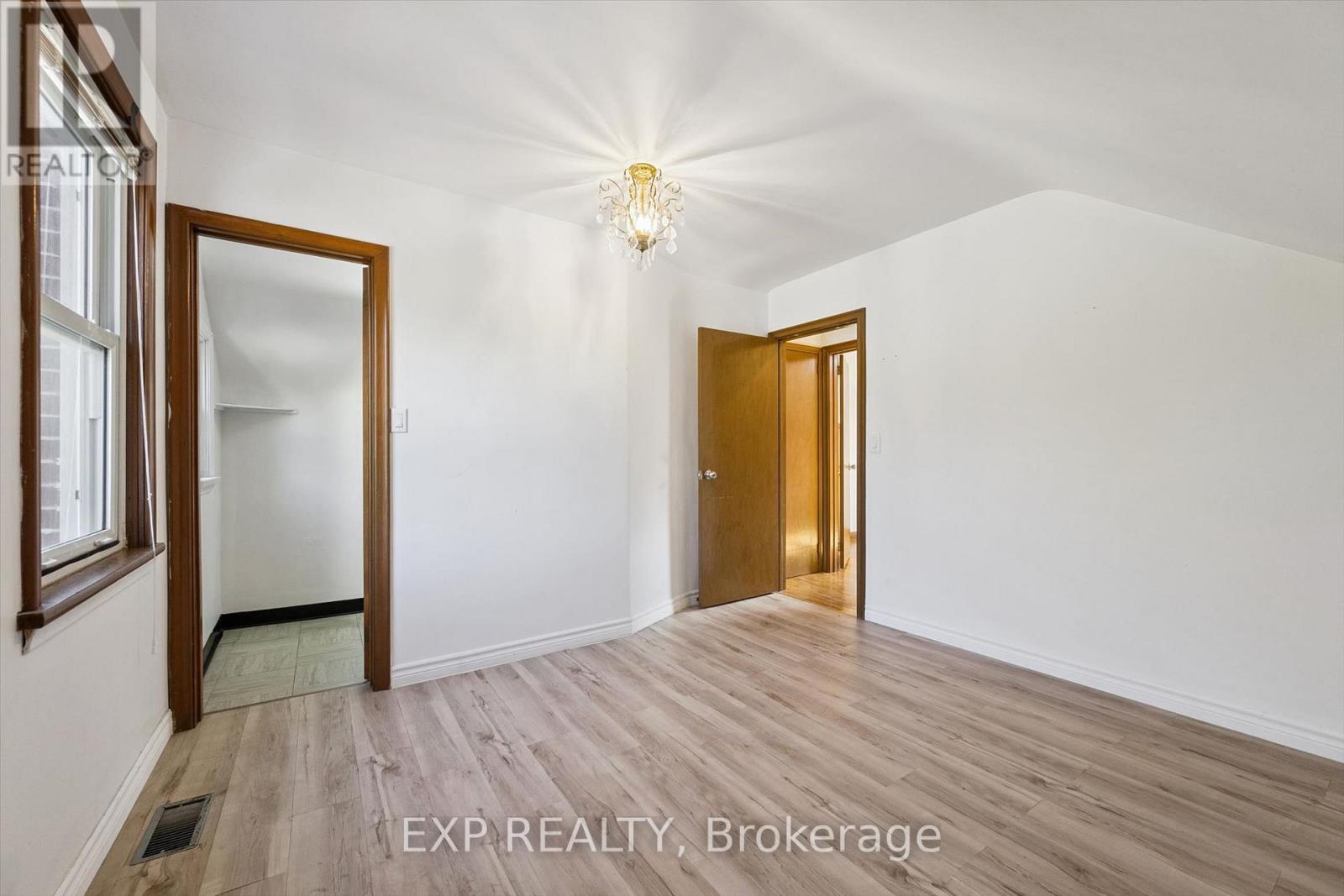 191 Grove Street Property Photo 20