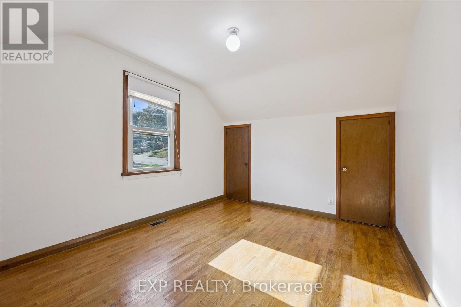 191 Grove Street Property Photo 23