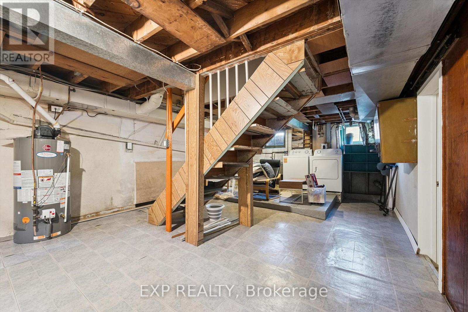 191 Grove Street Property Photo 26