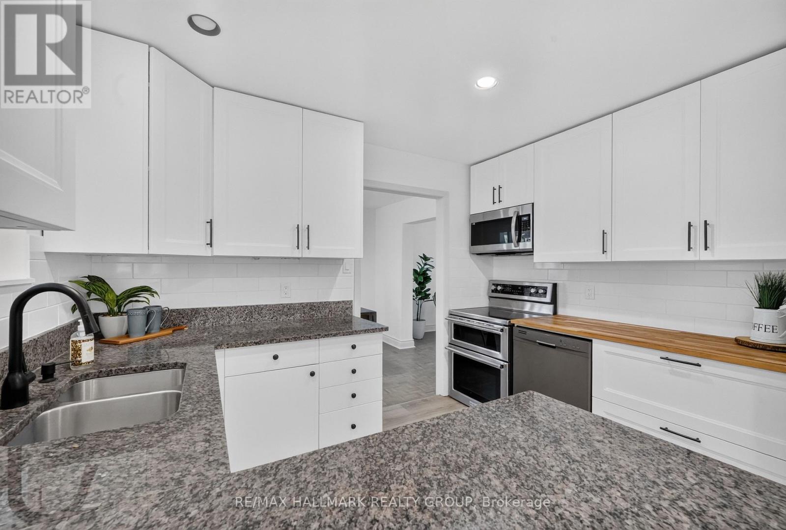 612 Clancy Street Property Photo 8