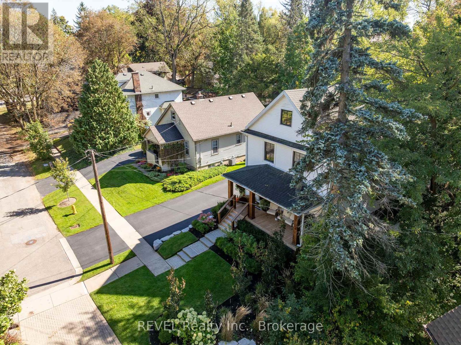 6 Elm Avenue Property Photo 9