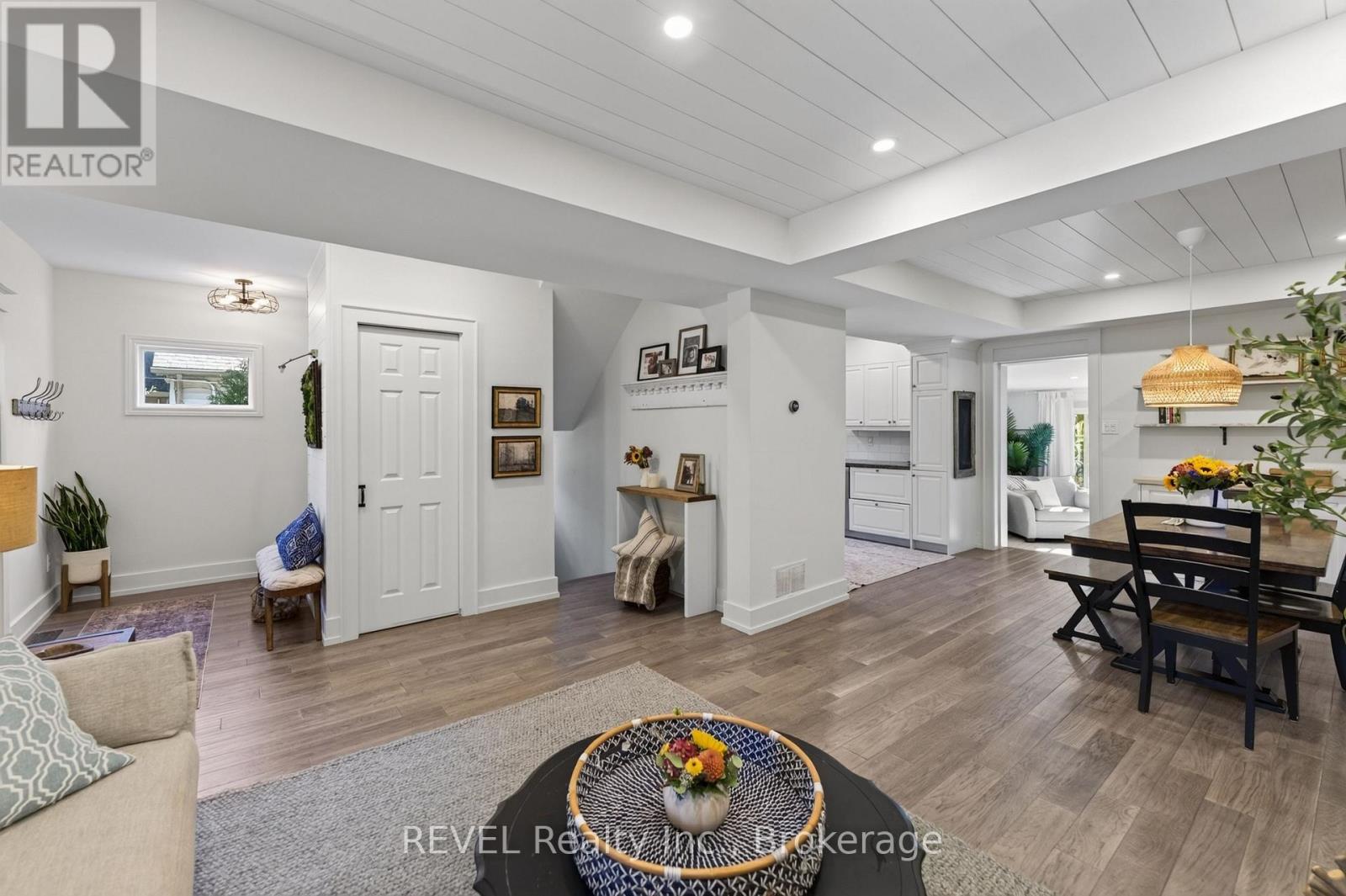 6 Elm Avenue Property Photo 14