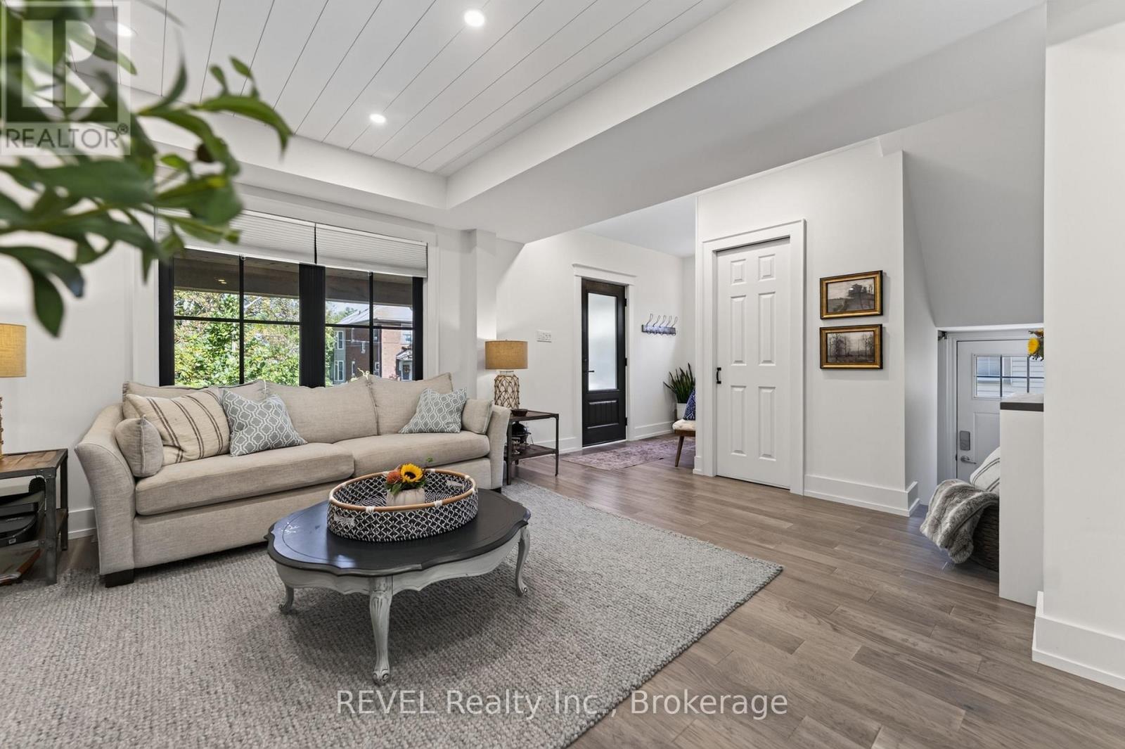 6 Elm Avenue Property Photo 15