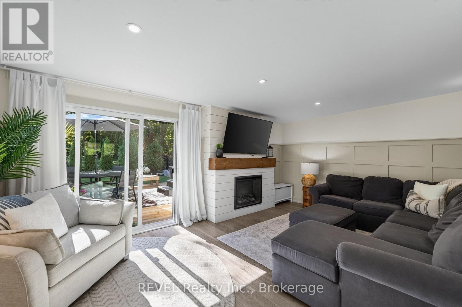 6 Elm Avenue Property Photo 22