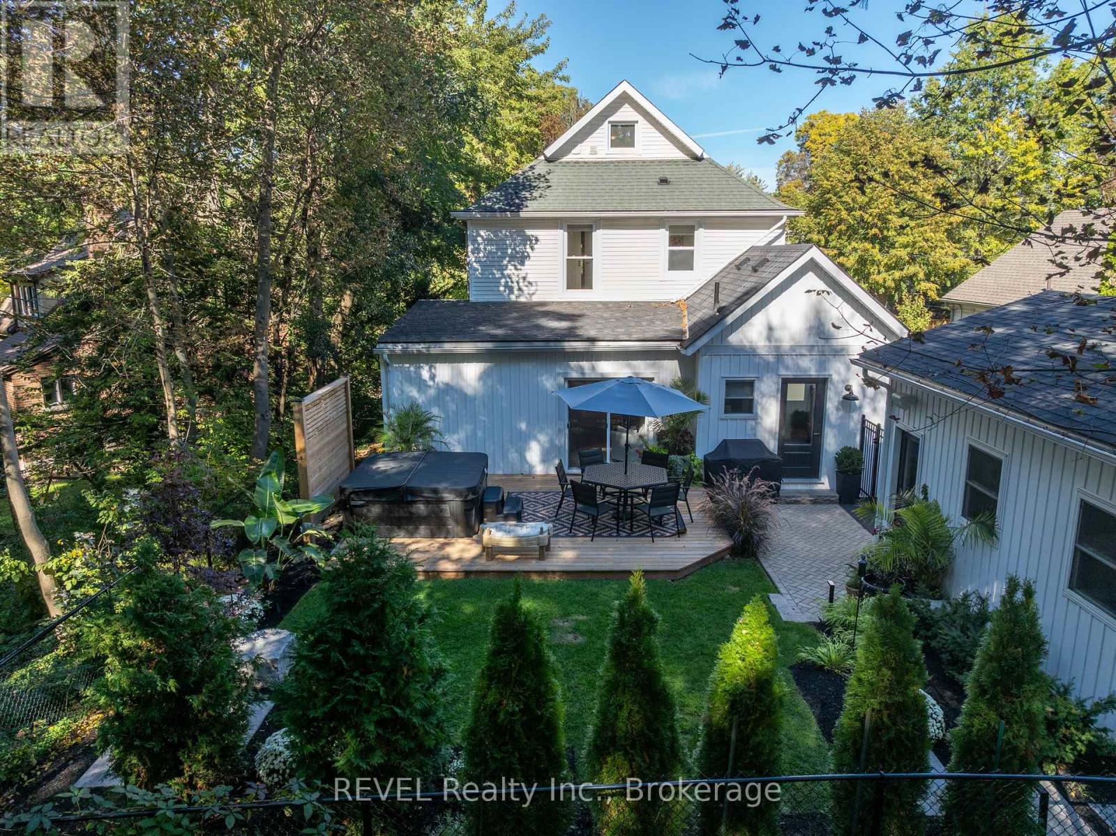 6 Elm Avenue Property Photo 44