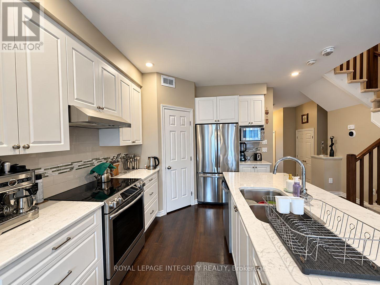 383 Warmstone Drive Property Photo 10