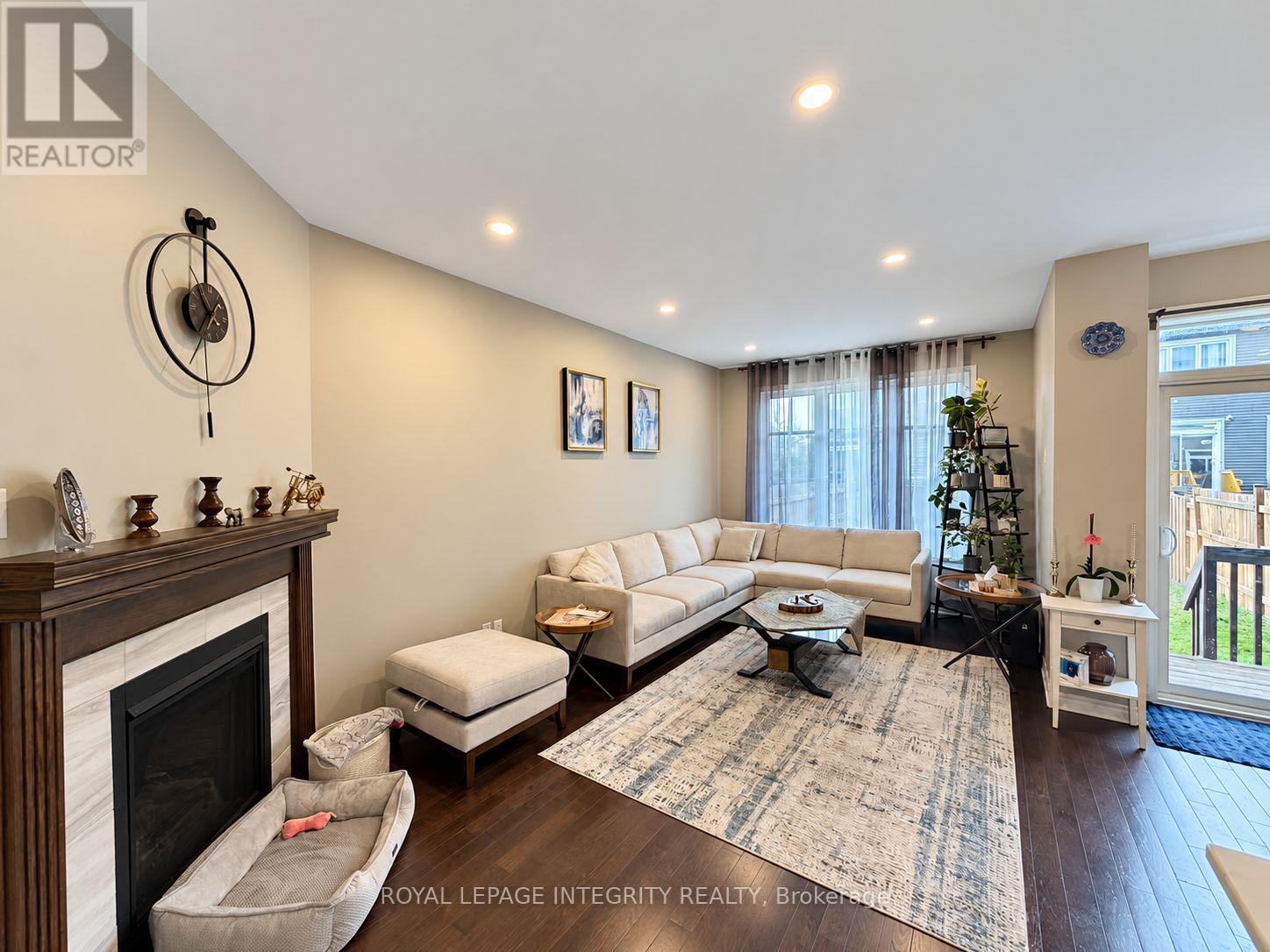 383 Warmstone Drive Property Photo 13