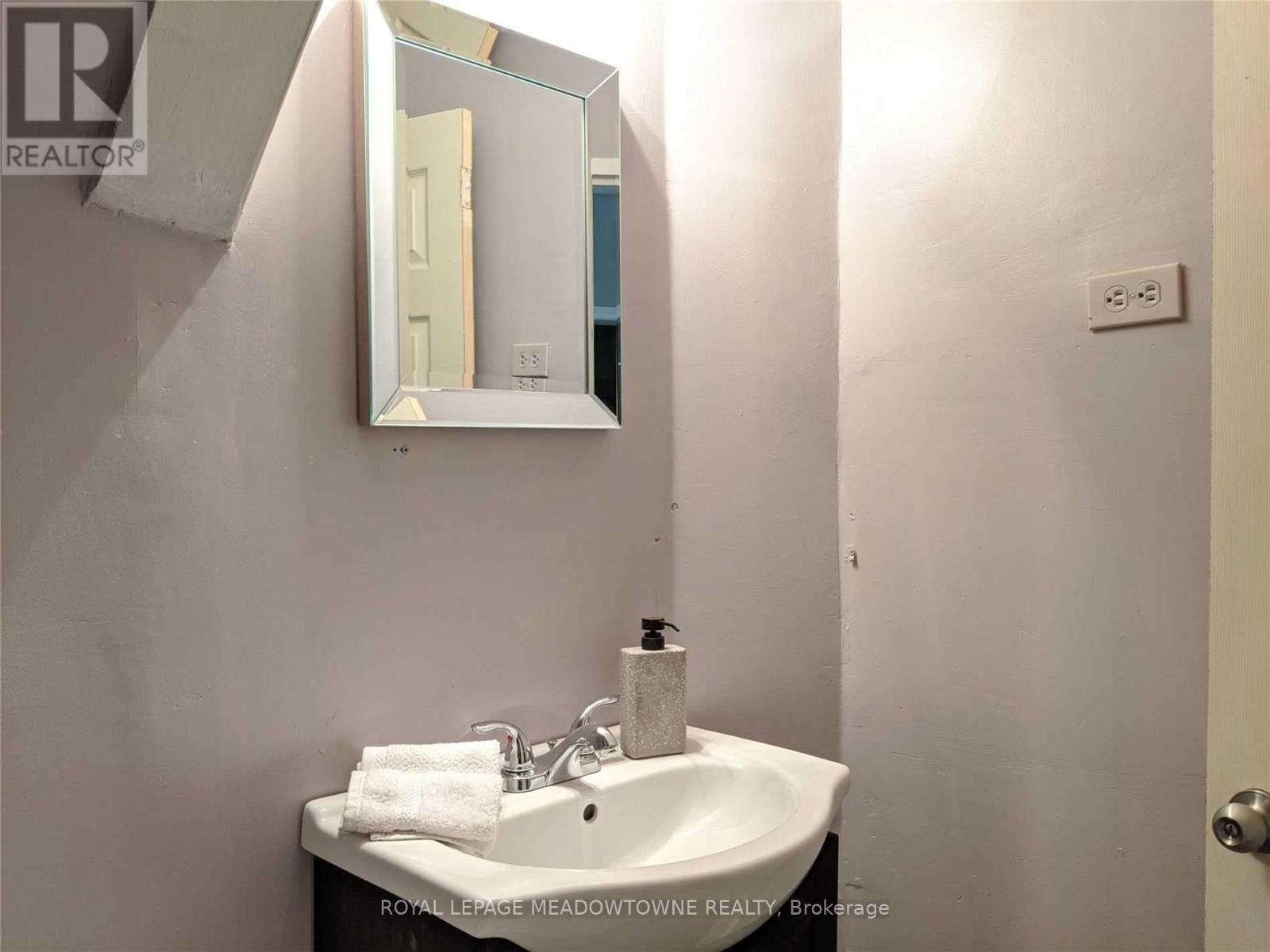 80 Chestnut Avenue Property Photo 11
