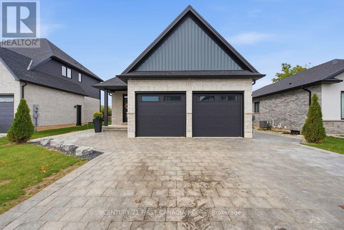 12 Briscoe Crescent Property Photo 1