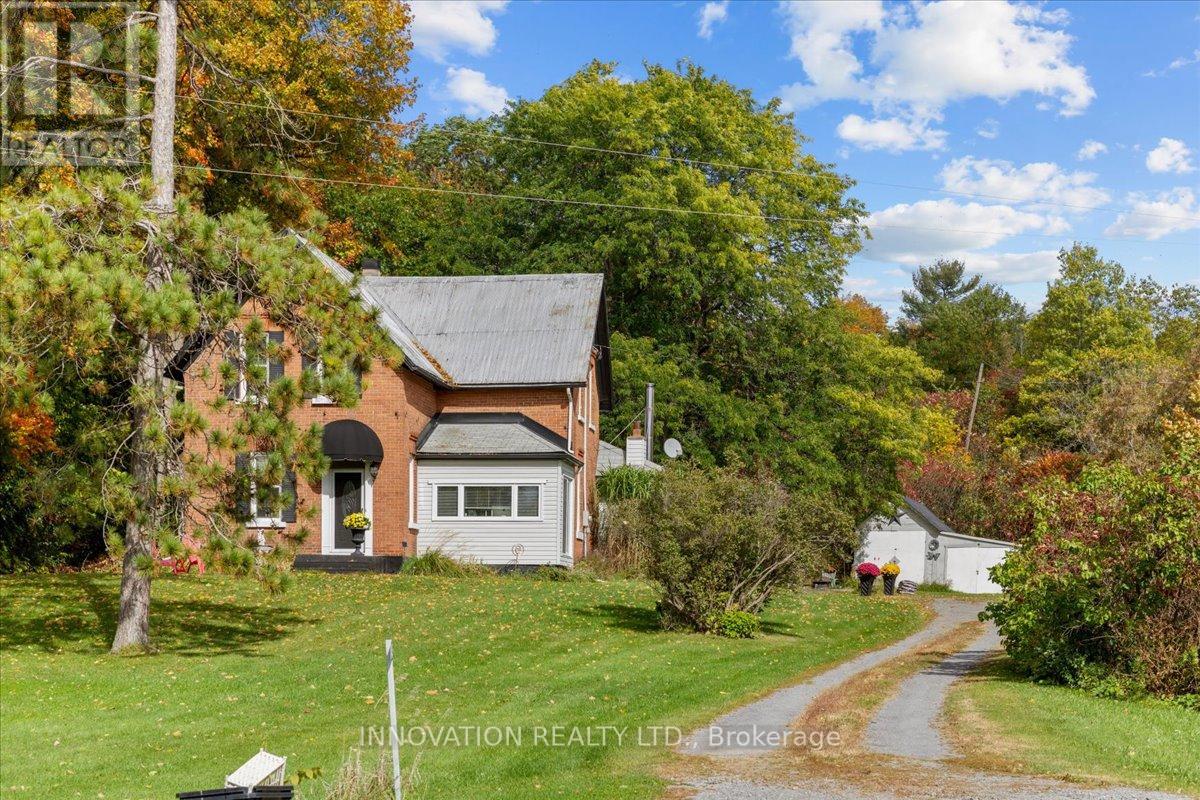 4058 Carp Road Property Photo 2