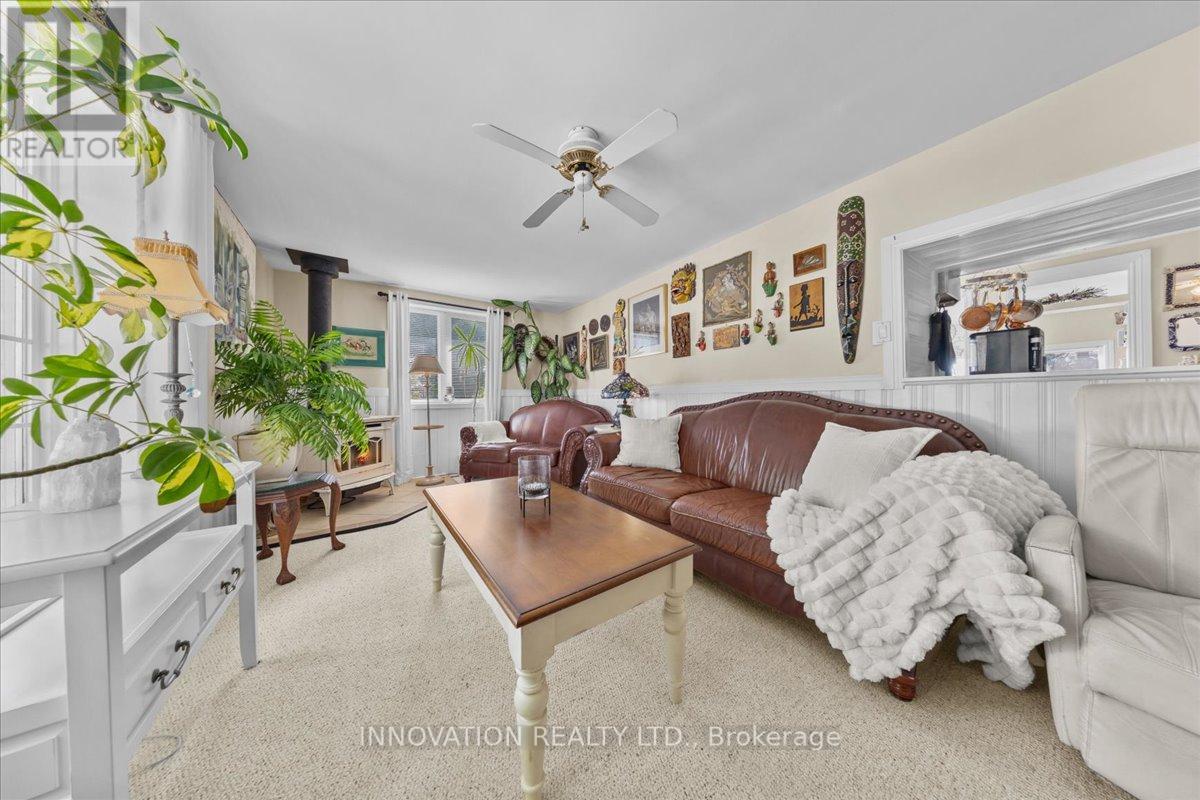 4058 Carp Road Property Photo 4