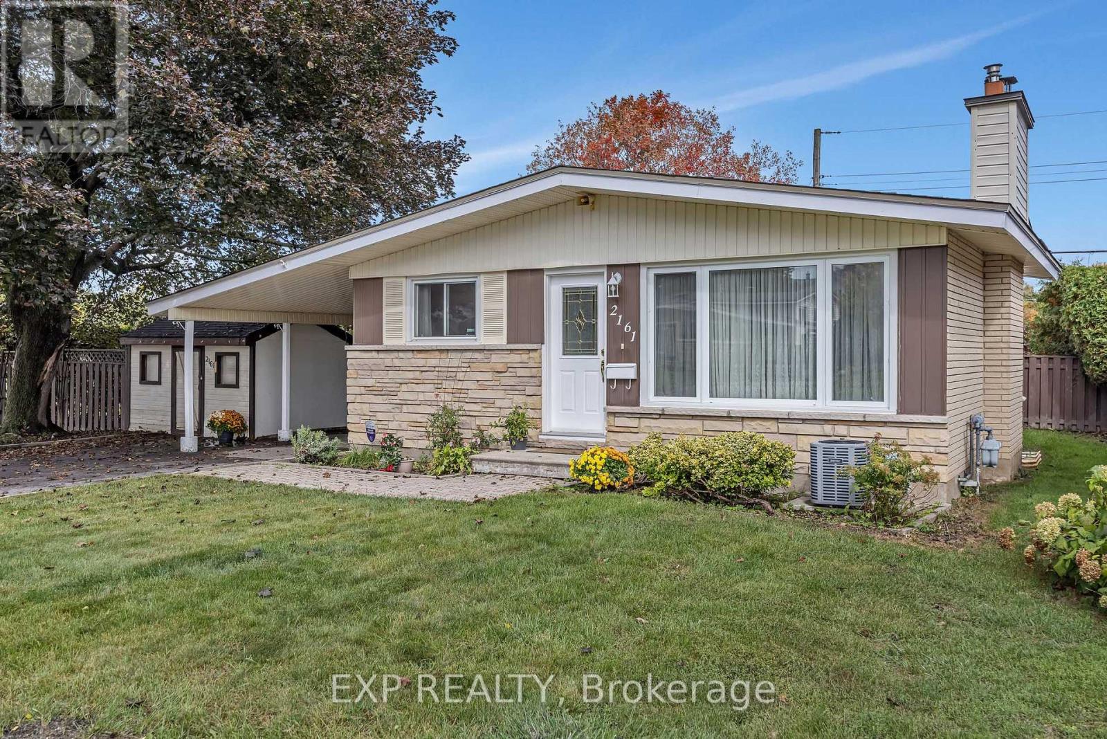 2161 Valley Drive Property Photo 3