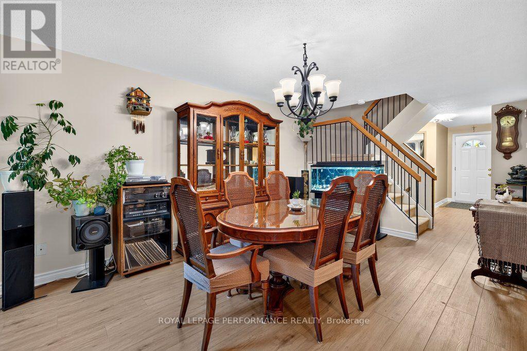 93 - 6816 Bilberry Drive Property Photo 6