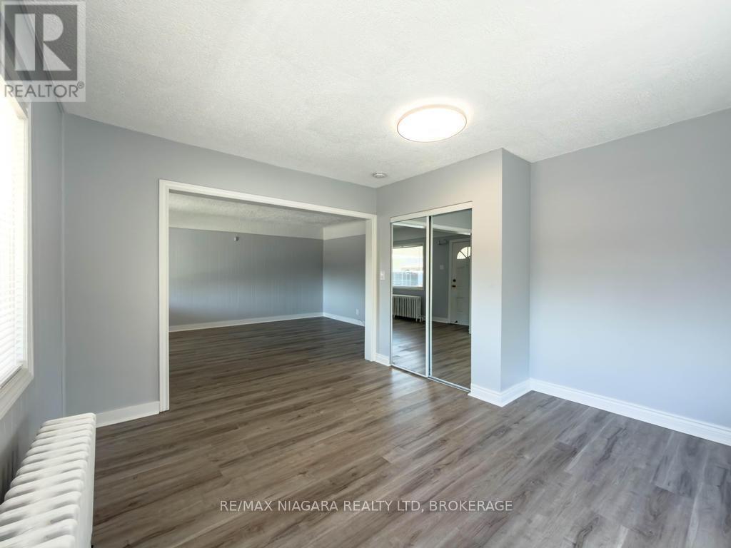 5576 Desson Avenue Property Photo 9