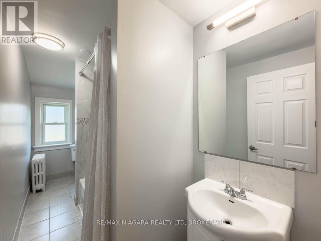 5576 Desson Avenue Property Photo 20