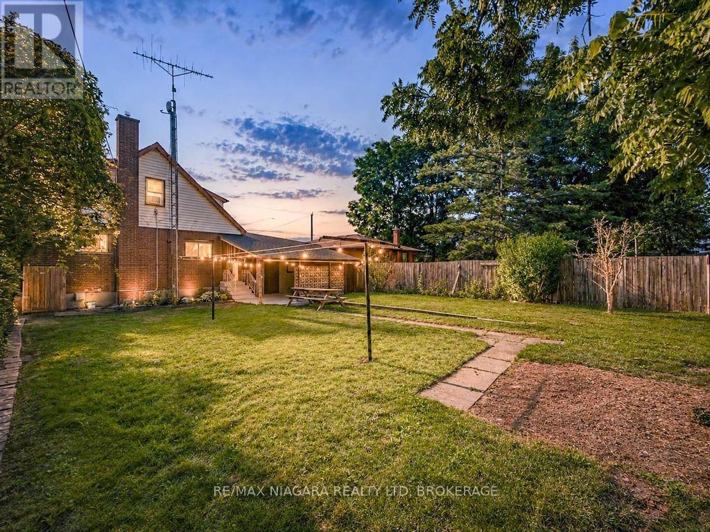 5576 Desson Avenue Property Photo 37