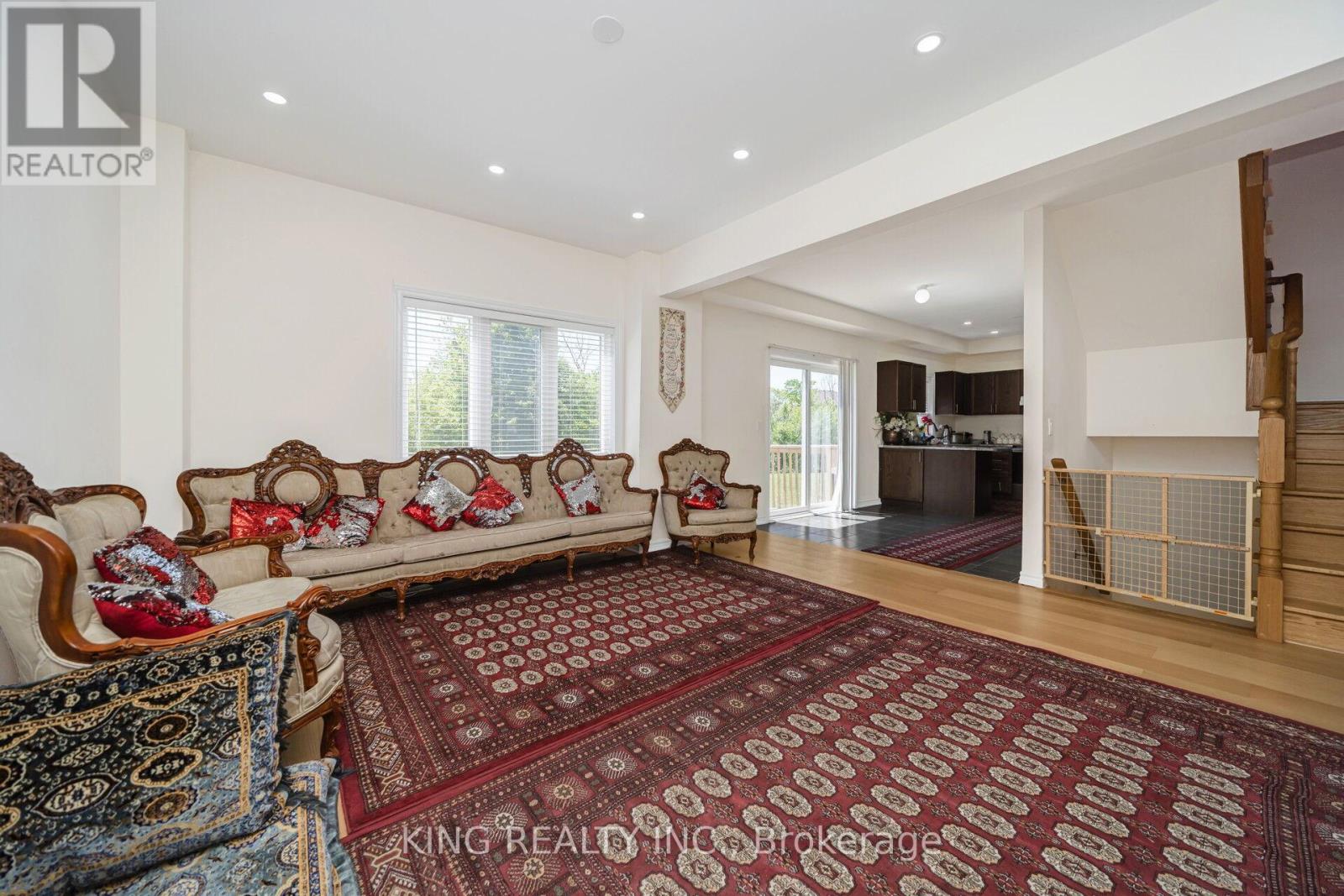7 Todd Crescent Property Photo 16