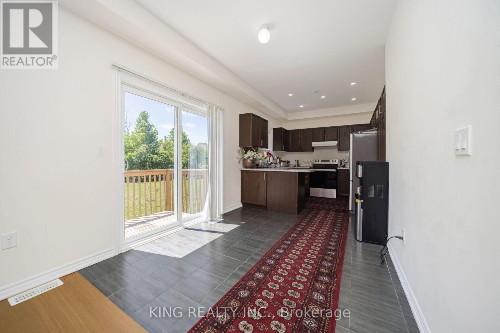 7 Todd Crescent Property Photo 17
