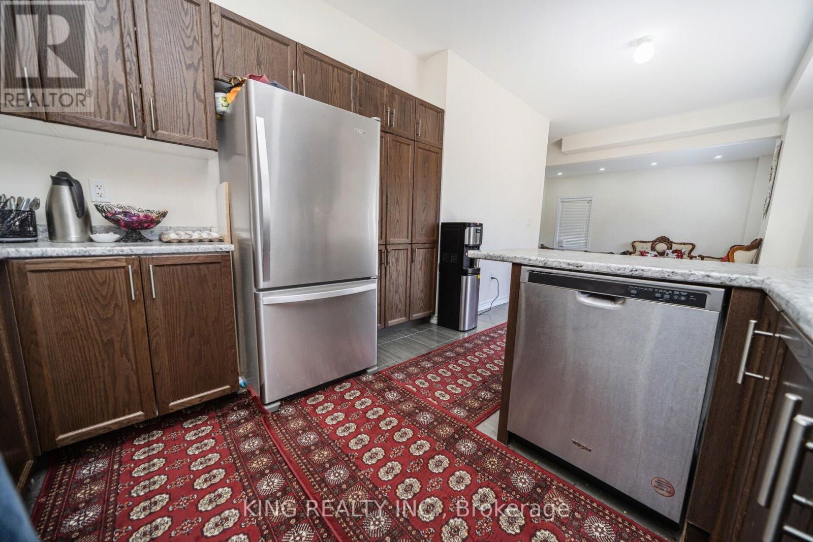 7 Todd Crescent Property Photo 20