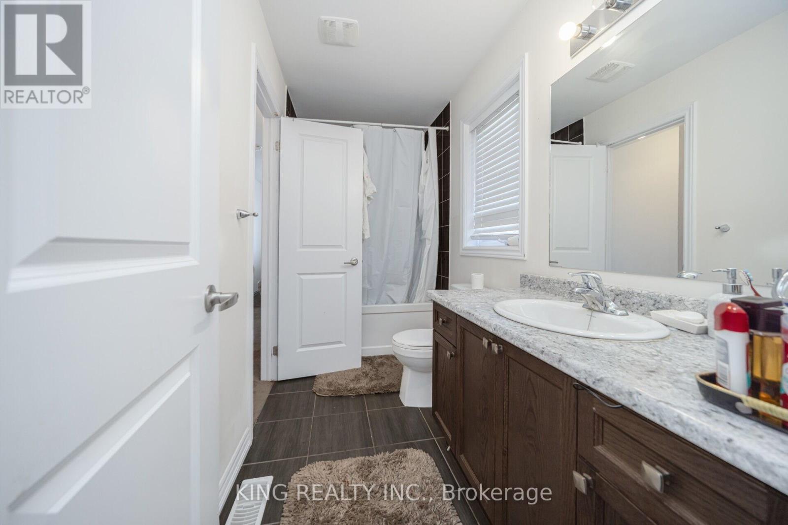 7 Todd Crescent Property Photo 39