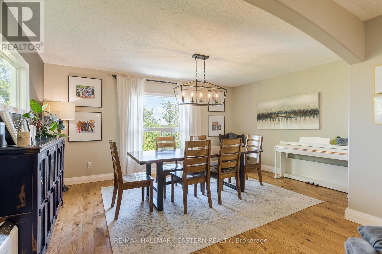 688 Trailview Drive Property Photo 12