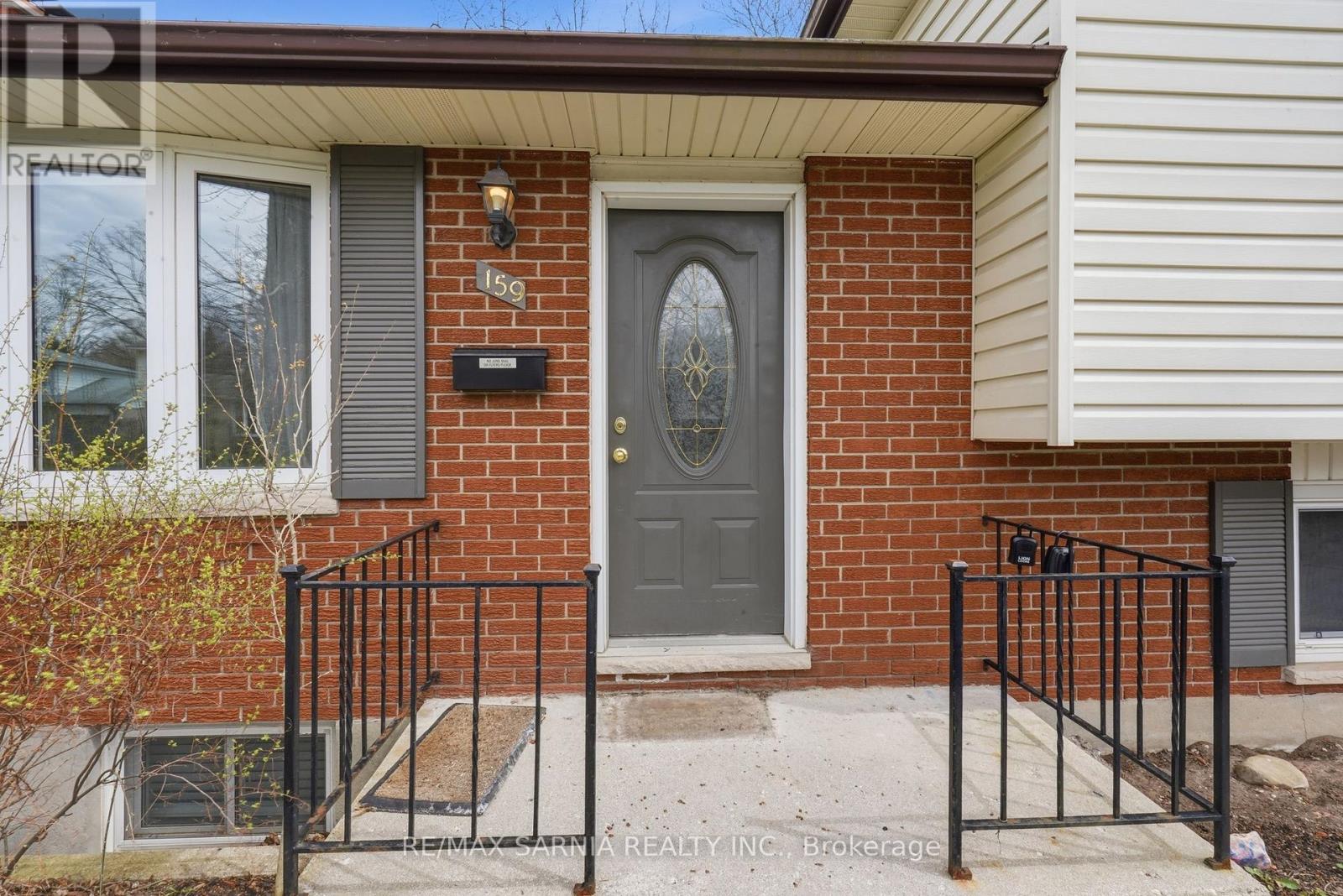 159 Estella Court Property Photo 4