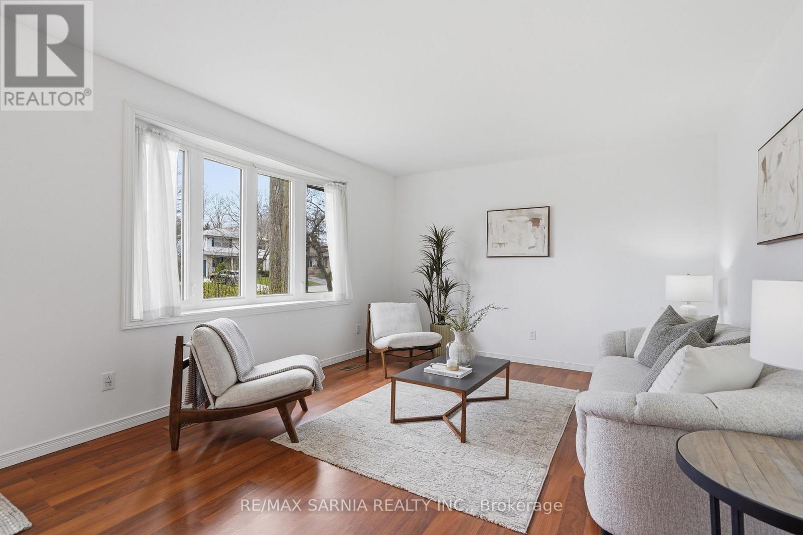 159 Estella Court Property Photo 8