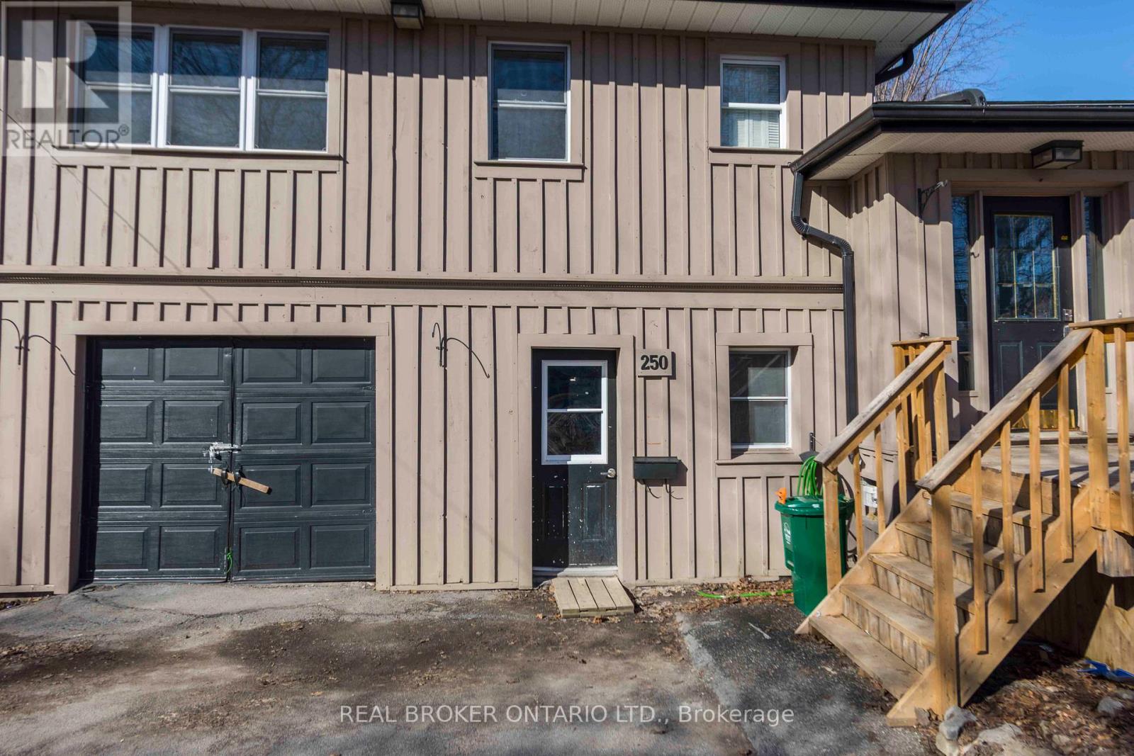 250 Macdonald Avenue Property Photo 3