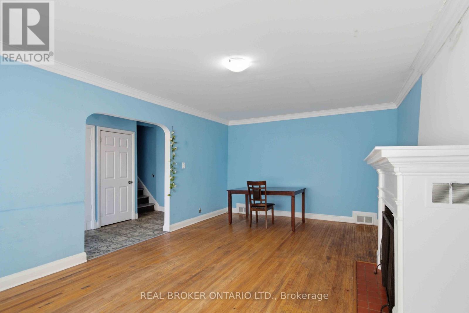250 Macdonald Avenue Property Photo 8