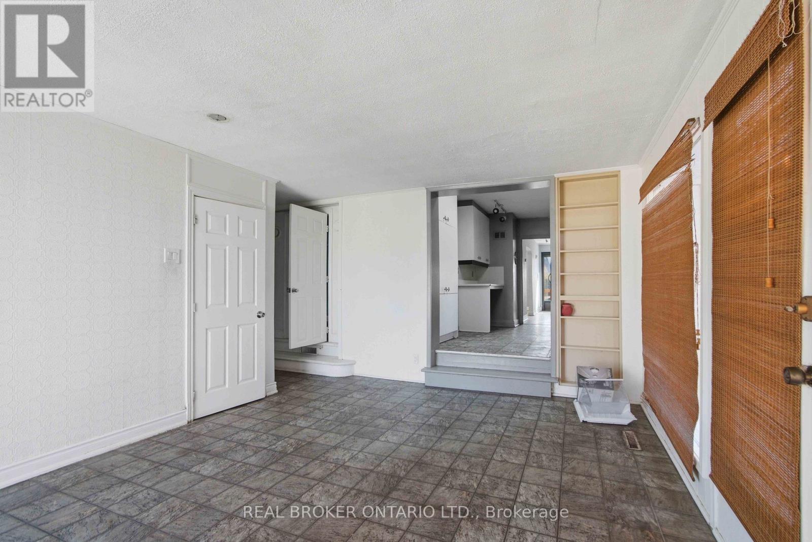 250 Macdonald Avenue Property Photo 12