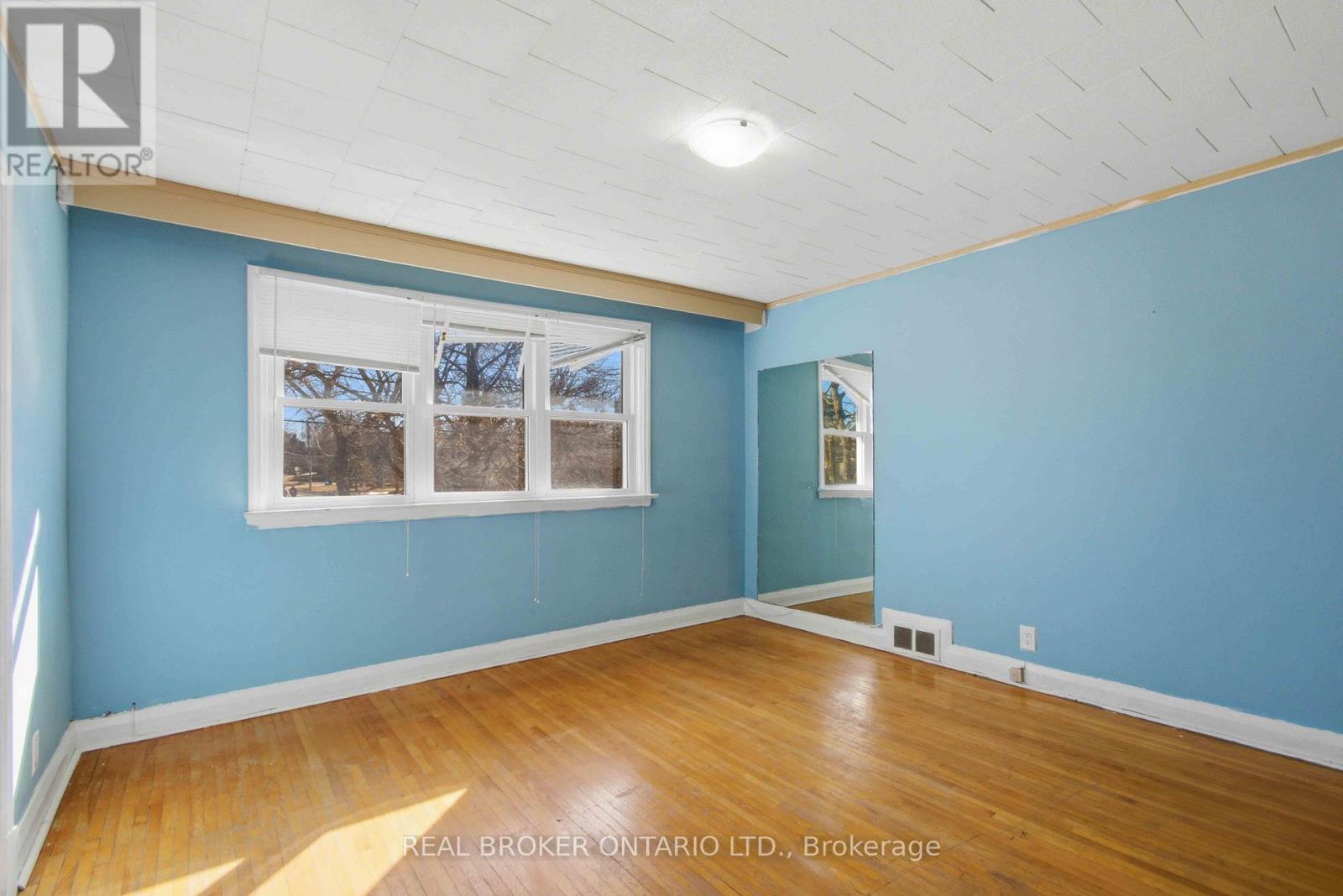 250 Macdonald Avenue Property Photo 18