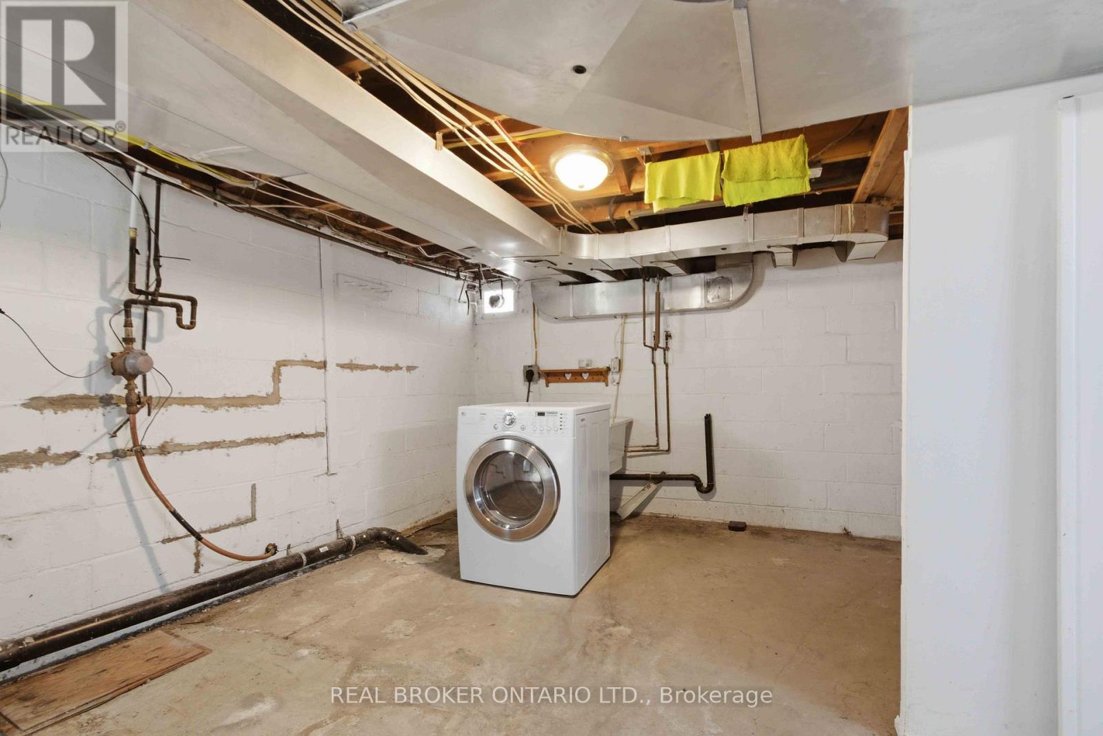 250 Macdonald Avenue Property Photo 32