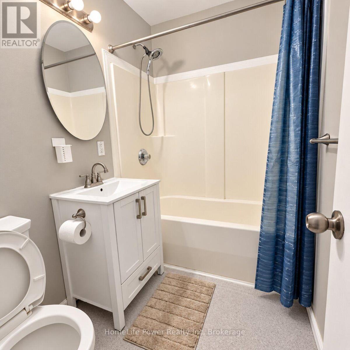 2 - 112 Heiman Street Property Photo 18