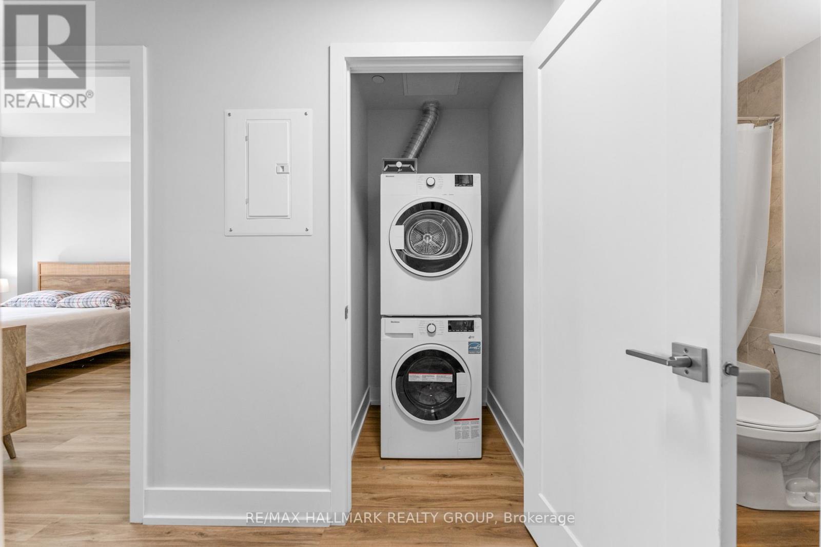 411 - 1350 Hemlock Road Property Photo 18