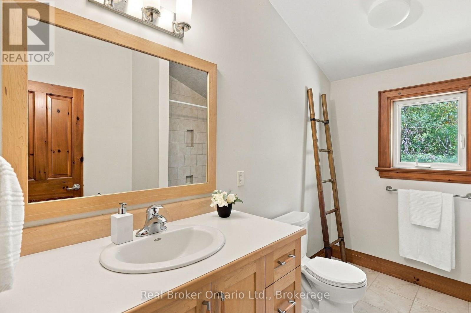 245589 22nd Side Road Property Photo 26