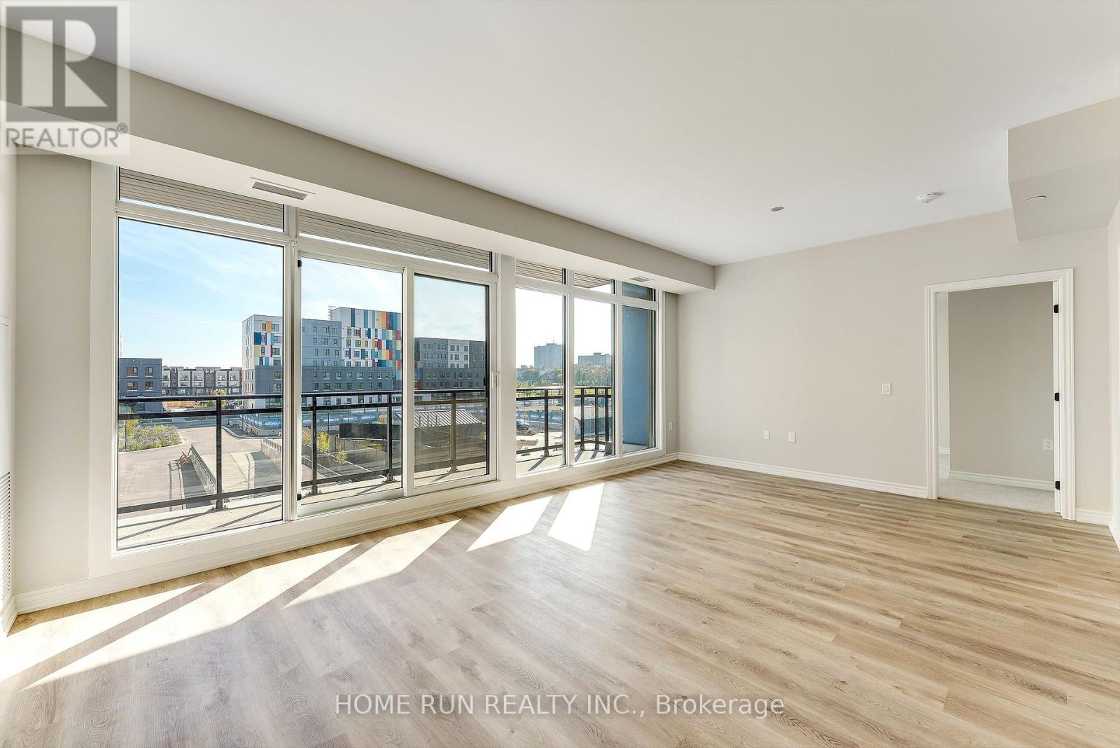 302 - 397 Codds Road Property Photo 6
