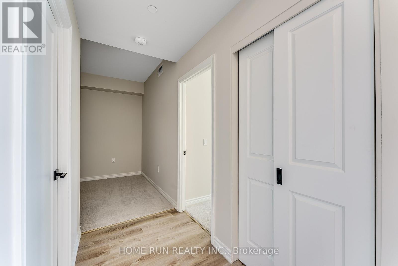 302 - 397 Codds Road Property Photo 10