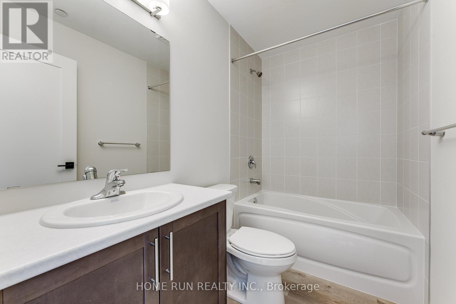302 - 397 Codds Road Property Photo 14