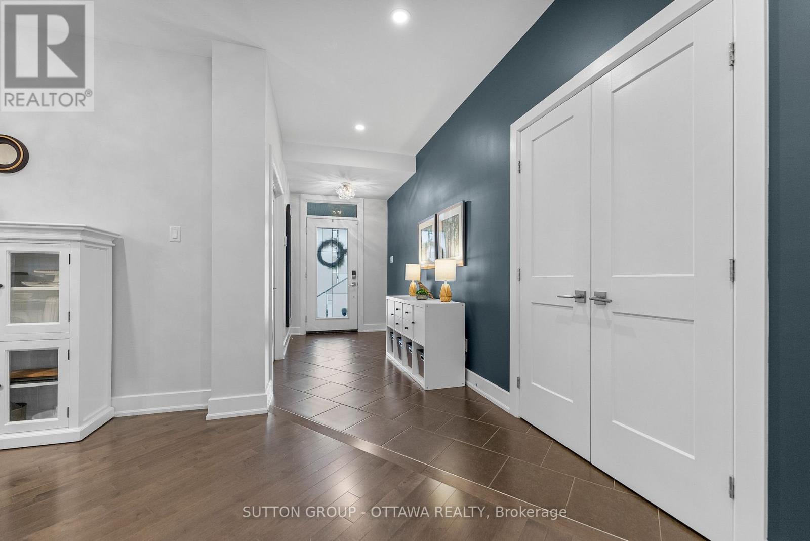 571 Egret Way Property Photo 7