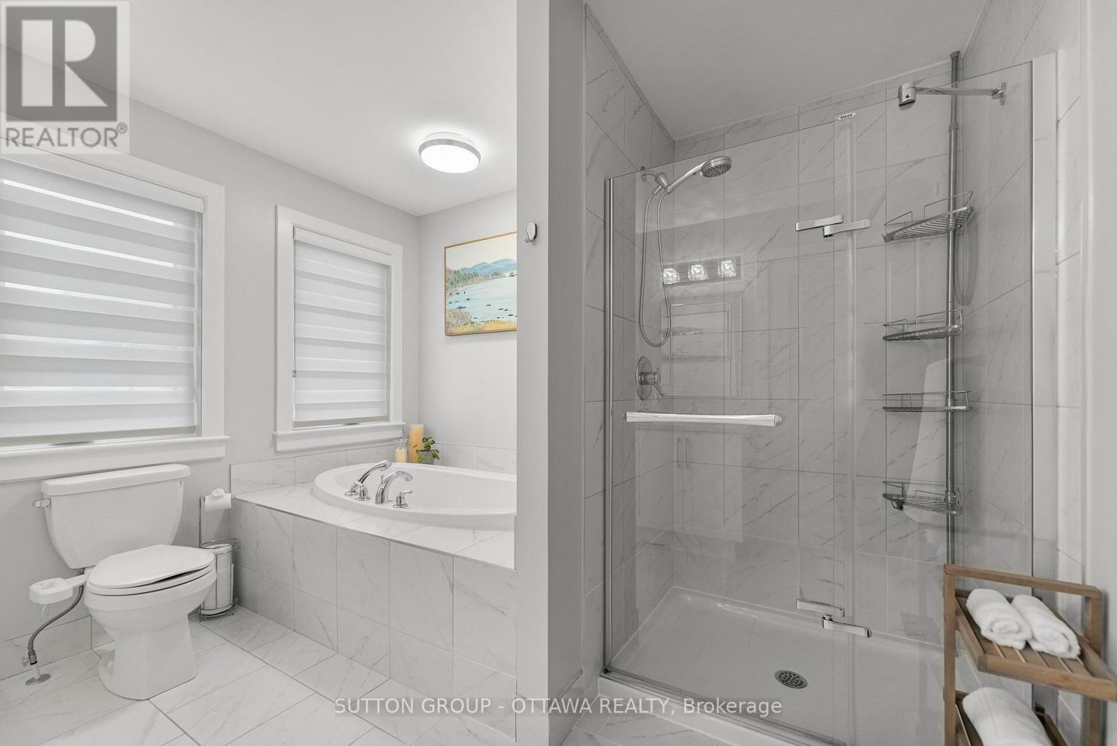 571 Egret Way Property Photo 32