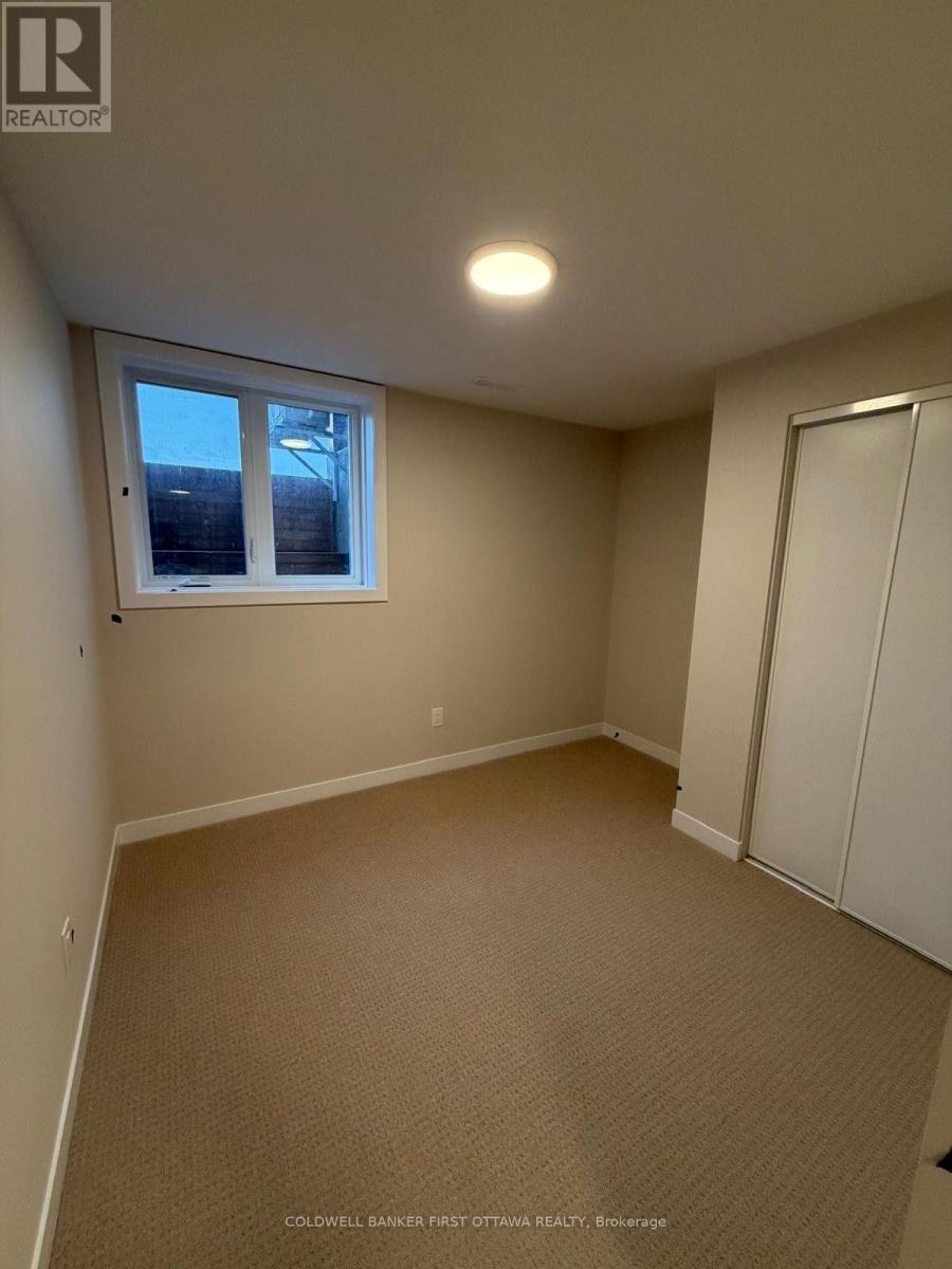 330 Stargrass Private Property Photo 16